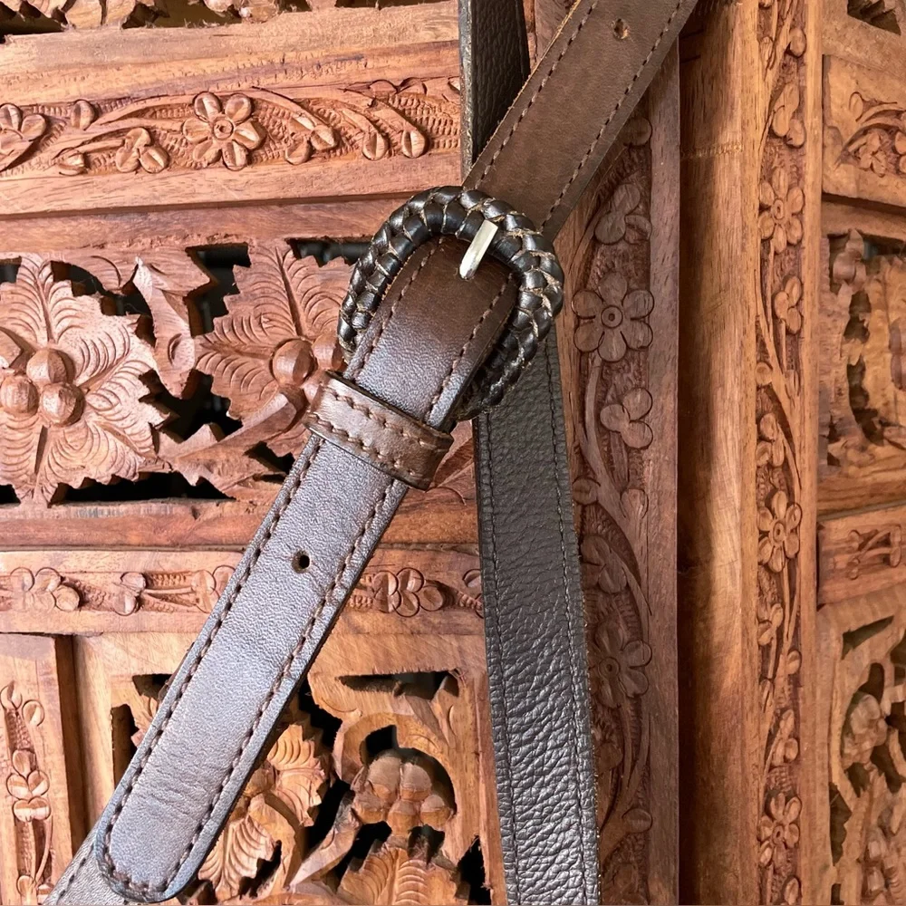 Vintage Leather Western Tooled Crossbody Saddle Bag - Picture 6 of 9